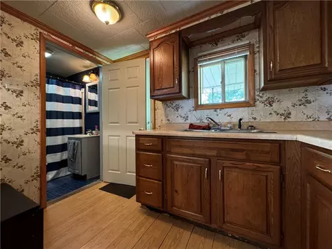425 Spring St, Richeyville, PA 15358 photo 14
