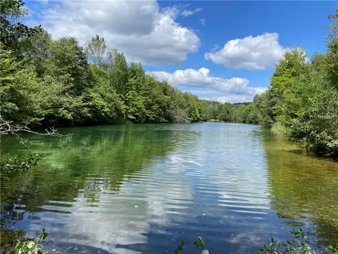 151 Lake Clair Ln, Boyers, PA 16020