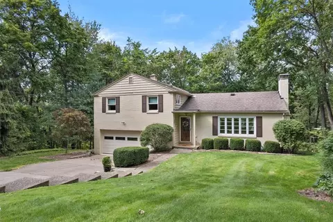 120 Westchester Pl, Pittsburgh, PA 15215