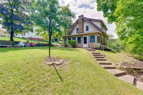 2836 W Mcneal Rd, Allison Park, PA 15101