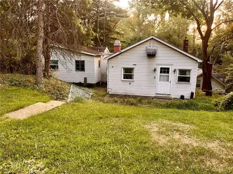 1800 Creedmoor Ave, Pittsburgh, PA 15226