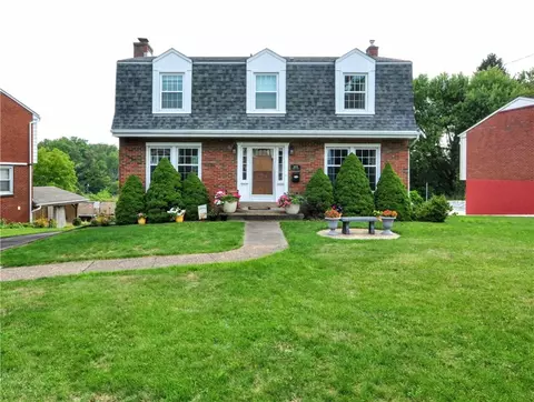 14274 Michael Dr, Irwin, PA 15642