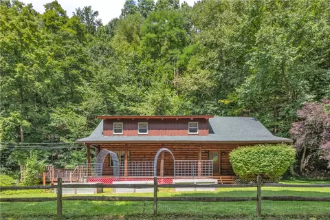 109 Turkey Foot Rd, Sewickley, PA 15143