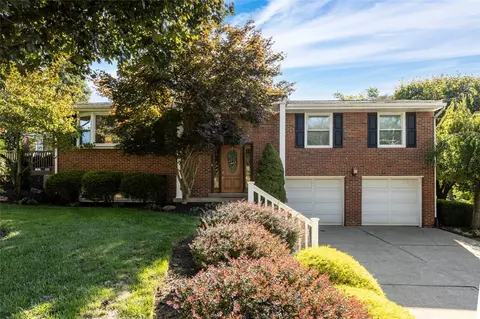 101 Wyngate Rd, Coraopolis, PA 15108