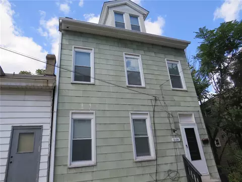 1104 Brabec St, Pittsburgh, PA 15212
