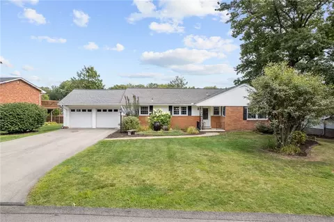 3004 Acacia Cir, Greensburg, PA 15601