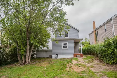 511 Lowell St, Vandergrift, PA 15690 photo 11