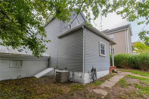 511 Lowell St, Vandergrift, PA 15690 photo 12