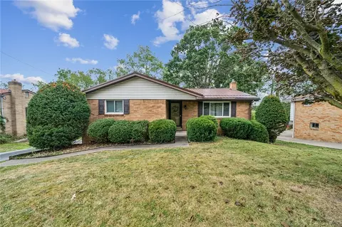 139 E Sunset Dr, Washington, PA 15301