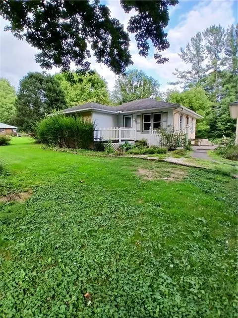 660 Methodist Rd, Greenville, PA 16125