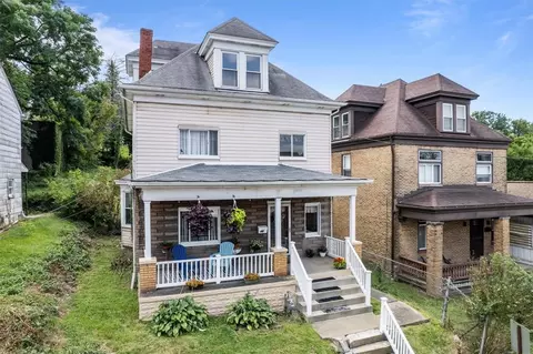 59 Maytide St, Pittsburgh, PA 15227