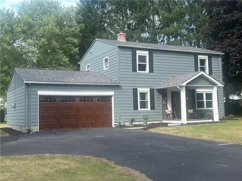 107 13th St, Greenville, PA 16125