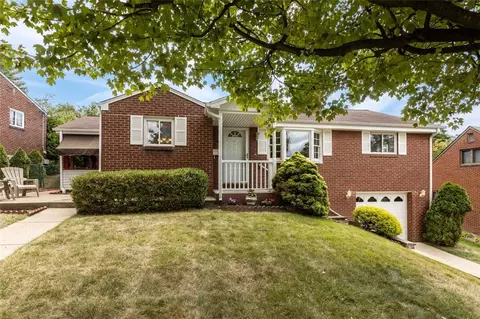 1647 Sillview Dr, Pittsburgh, PA 15243