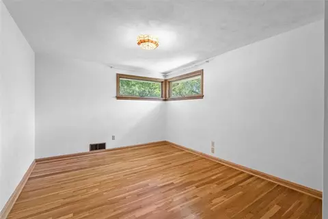 9840 Don Dr, Irwin, PA 15642 photo 20