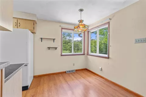 9840 Don Dr, Irwin, PA 15642 photo 19