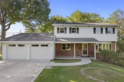 1453 Schell Dr, Ambridge, PA 15003
