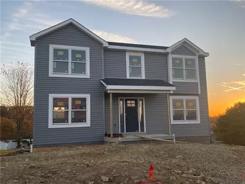 303 Lauraine Ct, Pleasant Unity, PA 15676