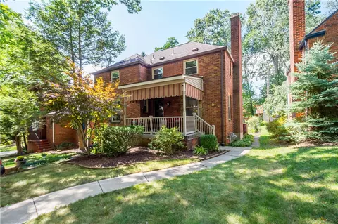 780 Highvue Rd, Pittsburgh, PA 15228