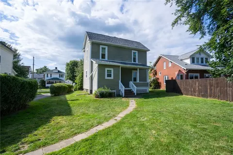 608 Stewart Ave, Grove City, PA 16127