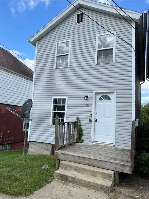 831 Morton St, New Castle, PA 16101