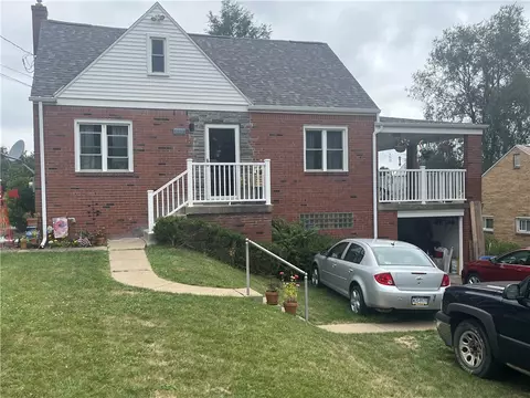 6809 Hilldale Dr, Pittsburgh, PA 15236