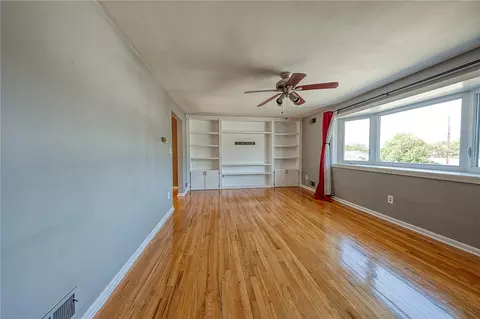 11468 Drop, Irwin, PA 15642 photo 17