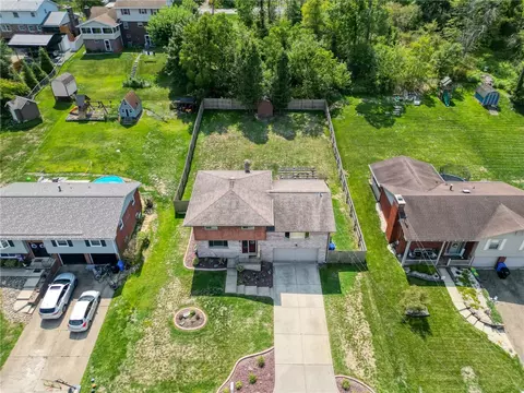 11468 Drop, Irwin, PA 15642 photo 4