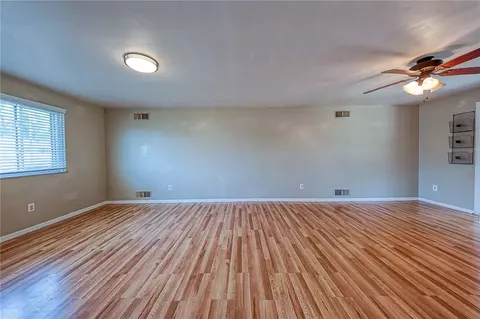 11468 Drop, Irwin, PA 15642 photo 7
