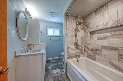11468 Drop, Irwin, PA 15642 photo 32