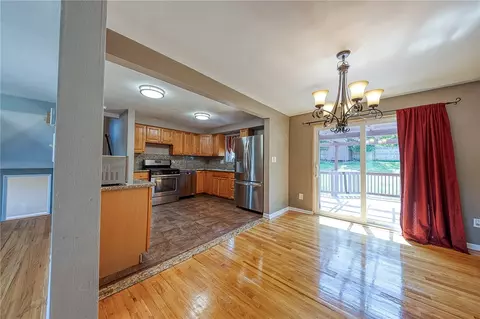 11468 Drop, Irwin, PA 15642 photo 21