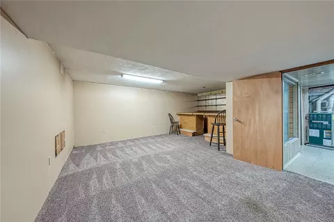 11468 Drop, Irwin, PA 15642 photo 31
