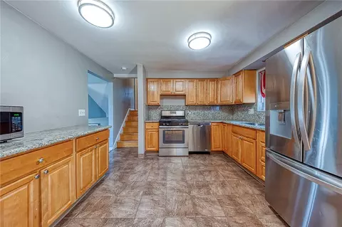 11468 Drop, Irwin, PA 15642 photo 23