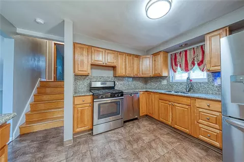 11468 Drop, Irwin, PA 15642 photo 24