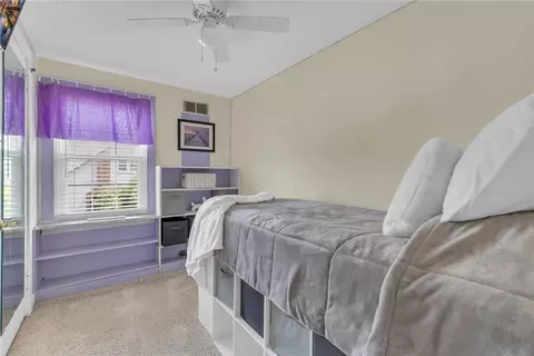 Bedroom - 149 Commerce St, Beaver, PA 15009 photo 4 of 9