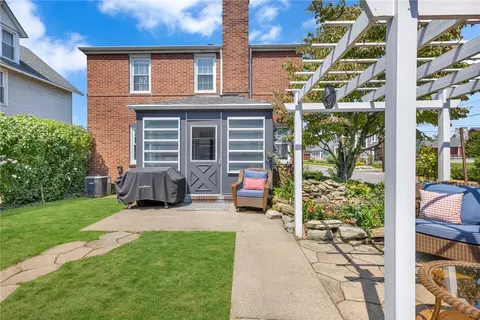 Exterior - 149 Commerce St, Beaver, PA 15009 photo 4 of 8