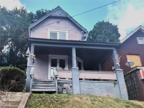 518 Third St, Charleroi, PA 15022