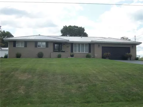 553 Old Waynesburg Rd, Carmichaels, PA 15320