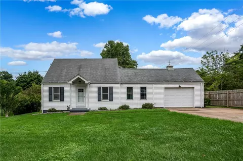 110 Sharon Dr, Butler, PA 16001