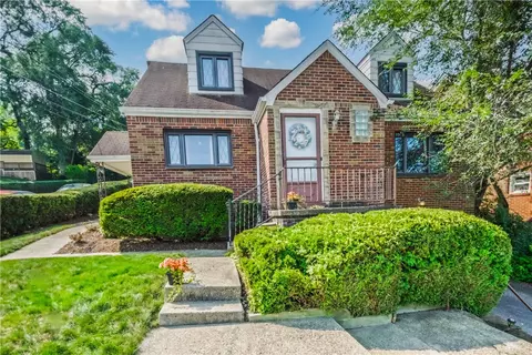 562 Calvert Ave, Pittsburgh, PA 15227