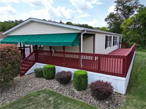 115 Eagle Pointe Ests, New Eagle, PA 15067