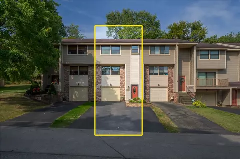3129 Laurel Ridge Cir, Bridgeville, PA 15017