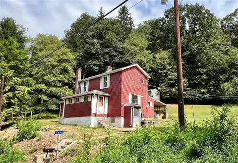1499 Hungry Hollow Rd, Leechburg, PA 15656