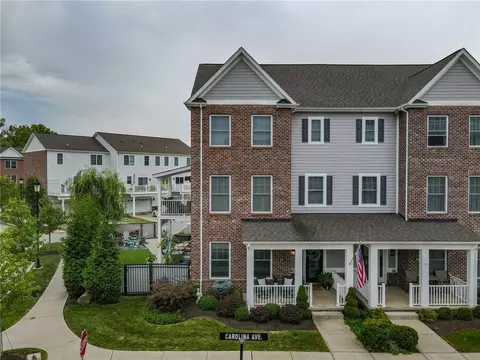 28 Carolina Ave, Oakmont, PA 15139