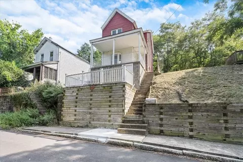 2714 Veteran St, Pittsburgh, PA 15214