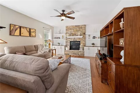232 Ledge Rock Ln, Mars, PA 16046 photo 6