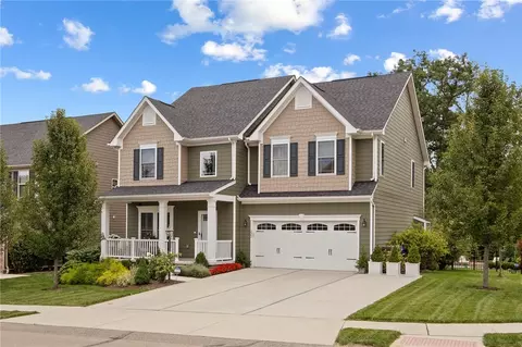 232 Ledge Rock Ln, Mars, PA 16046
