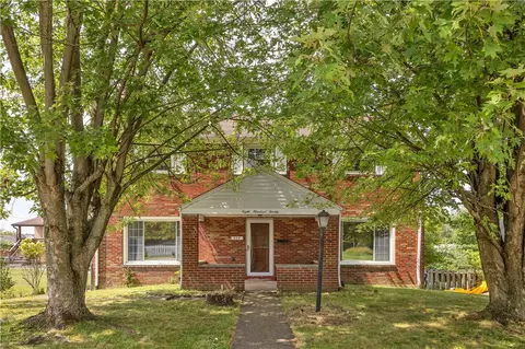 820 5th St, Verona, PA 15147