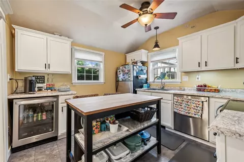 613 8th St, Irwin, PA 15642 photo 12