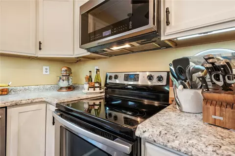 613 8th St, Irwin, PA 15642 photo 11