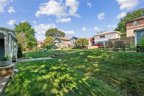 613 8th St, Irwin, PA 15642 photo 28